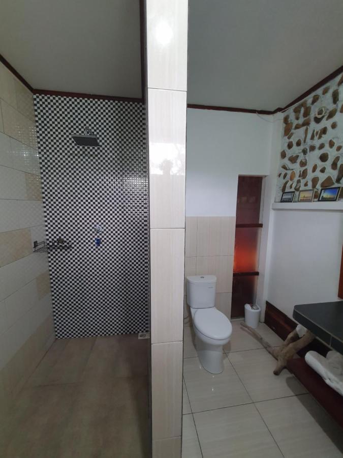 Amban Beach House Manokwari Exterior photo