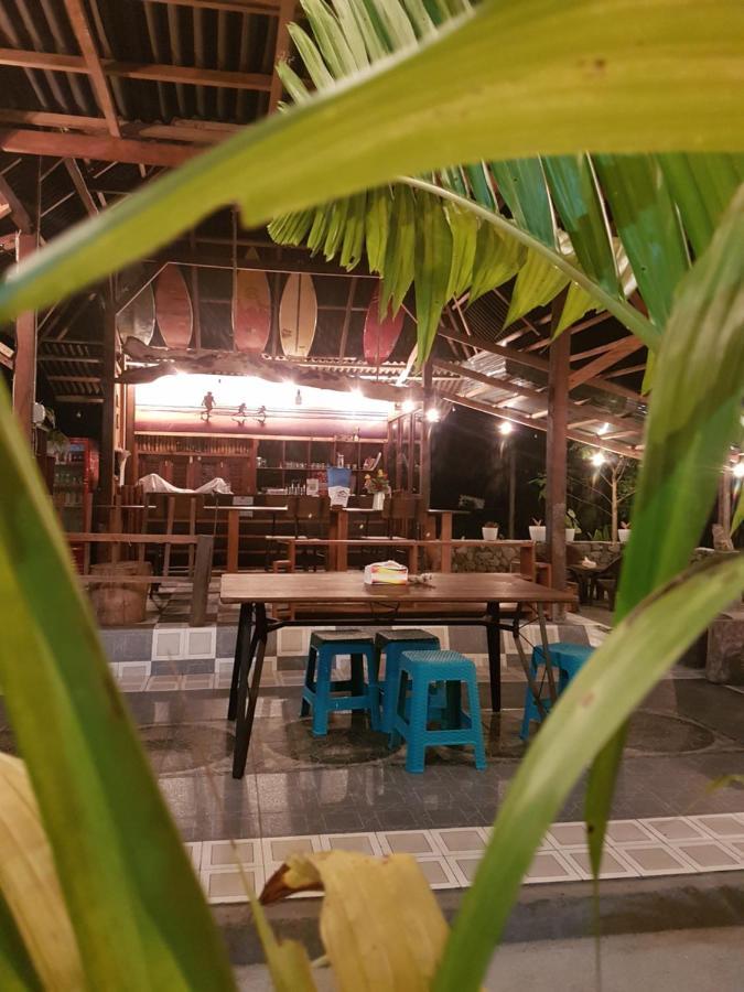 Amban Beach House Manokwari Exterior photo